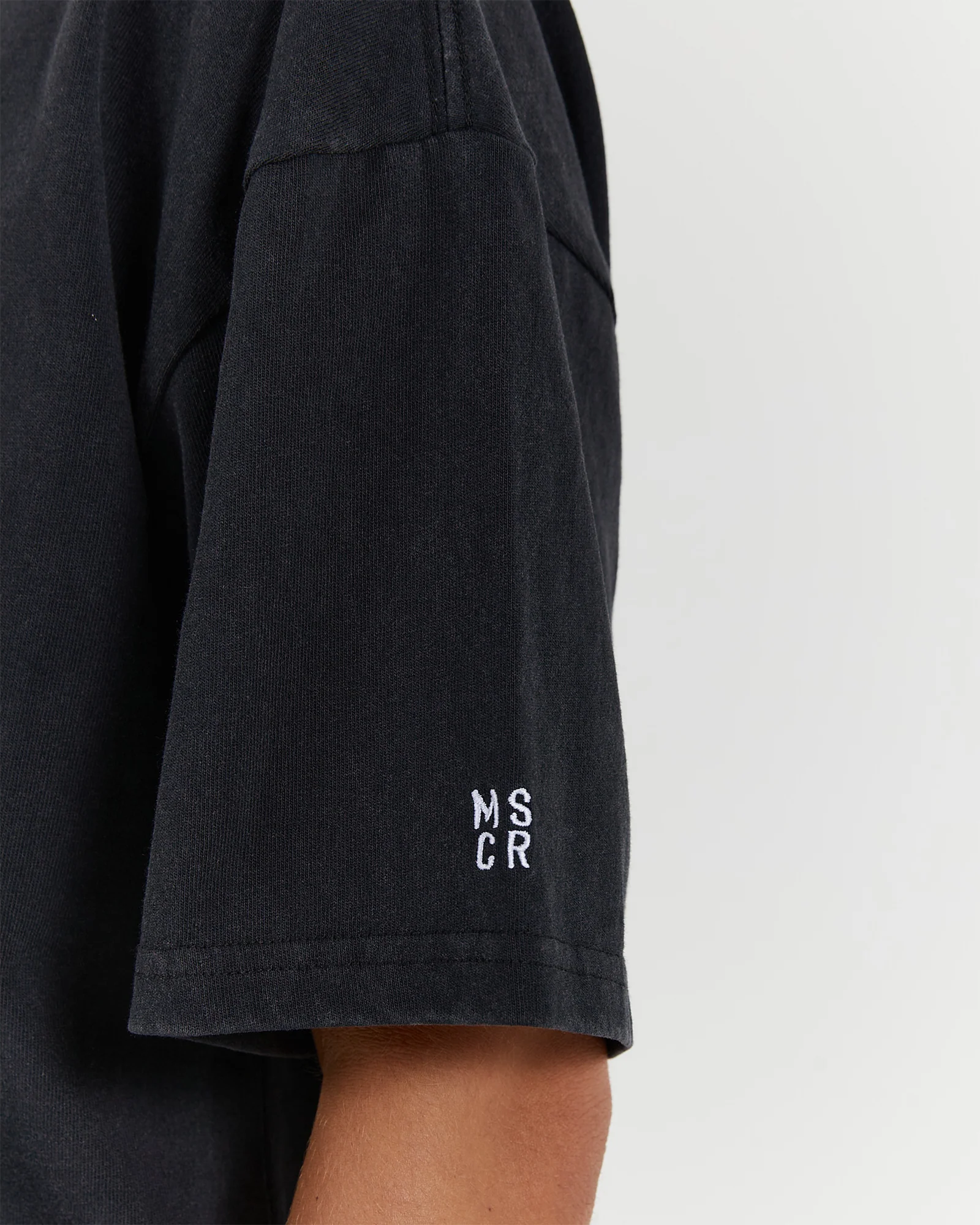 ESSENTIALS TEE - FADED BLACK - Image 5