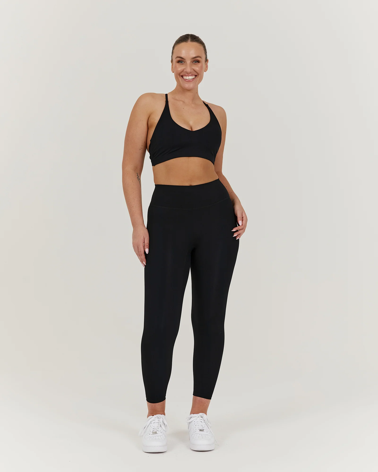 LUXE LEGGINGS 24" - BLACK - Image 7