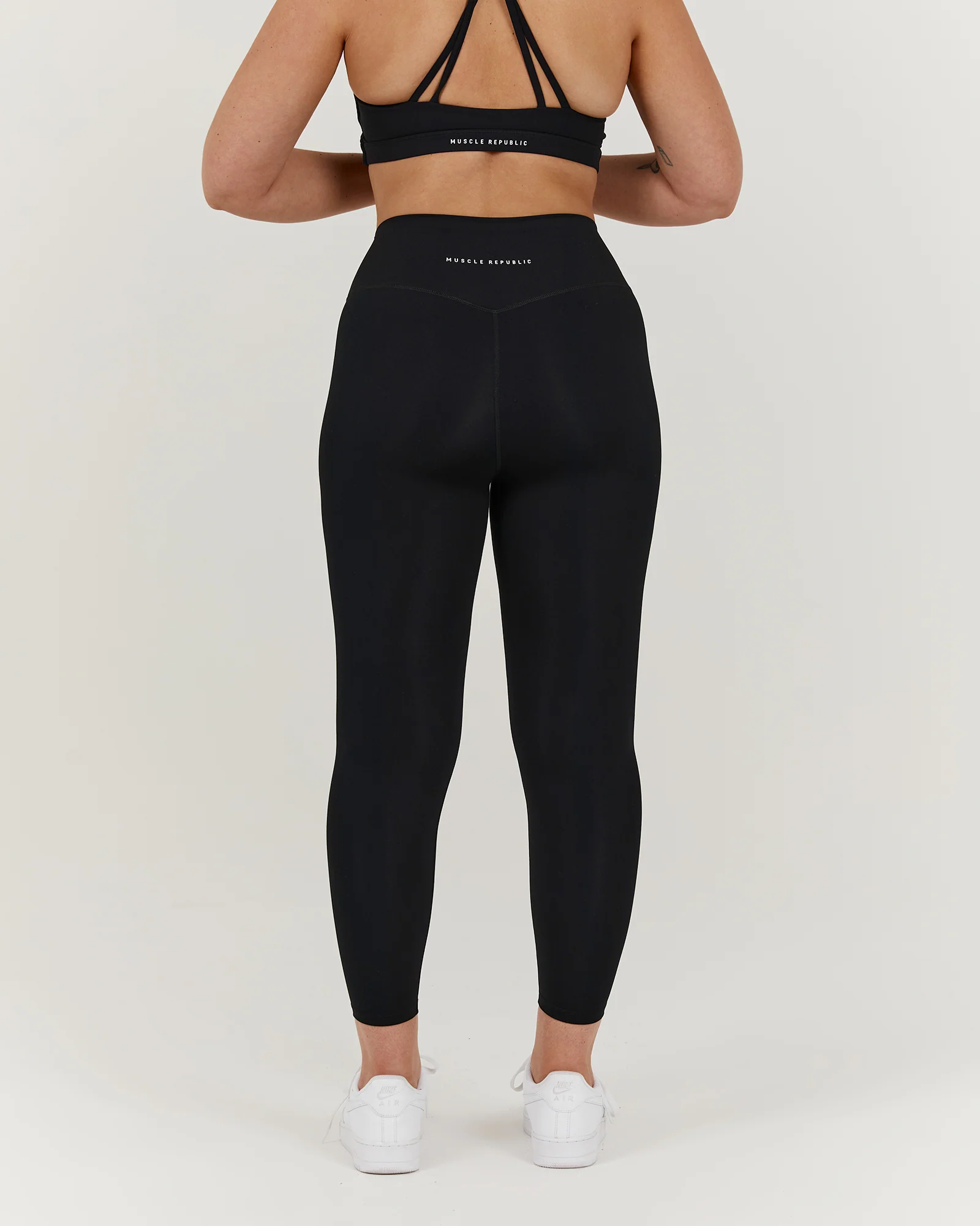 LUXE LEGGINGS 24" - BLACK - Image 9