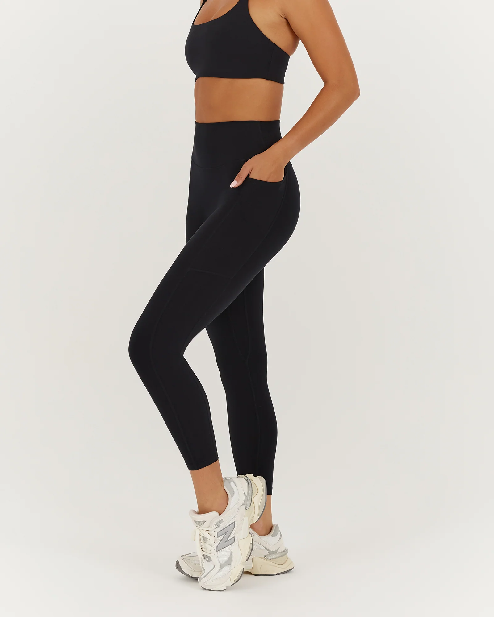 MOTION 360 POCKET LEGGINGS 24" - BLACK - Image 5
