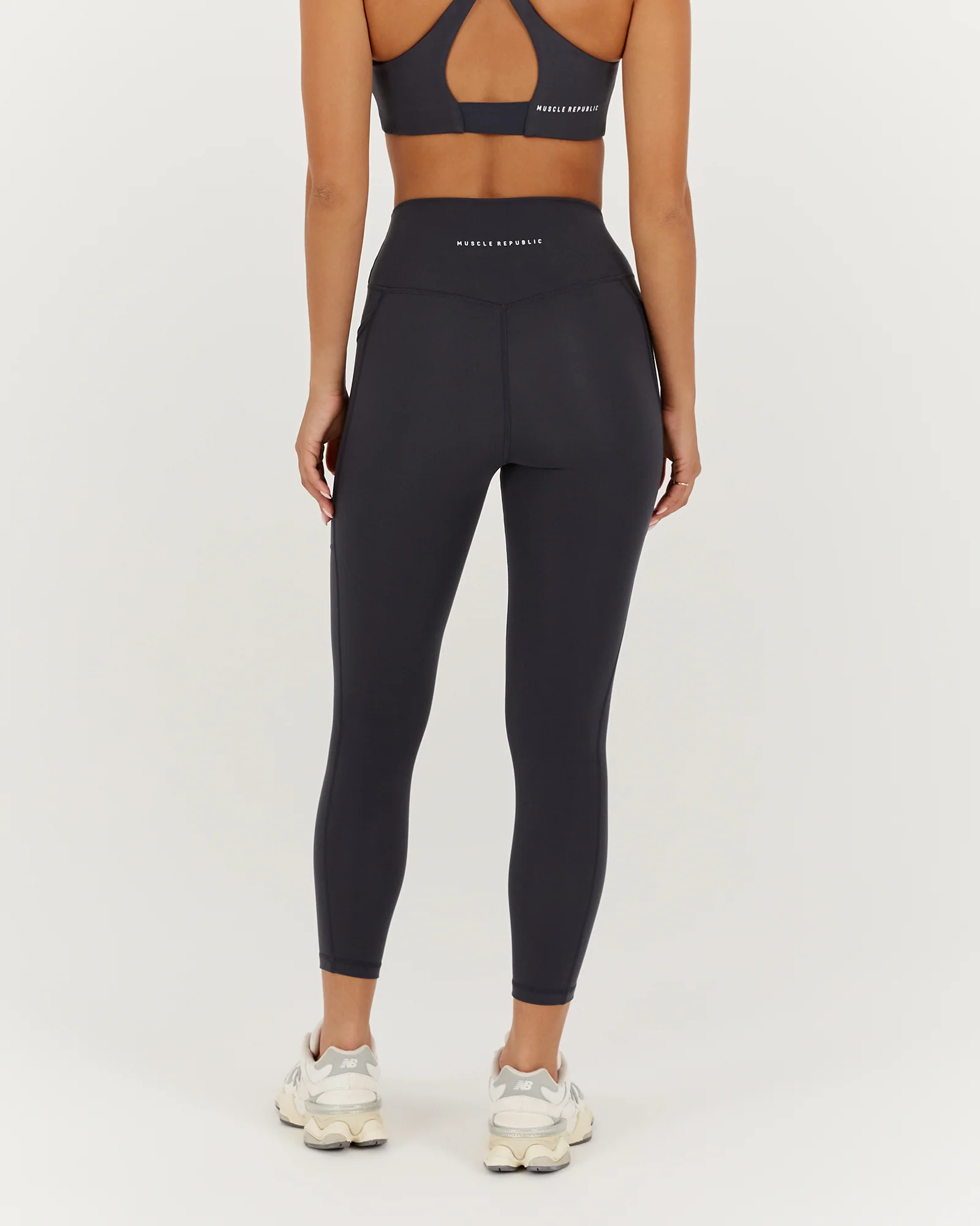 MOTION 360 POCKET LEGGINGS 24" - STORM - Image 3