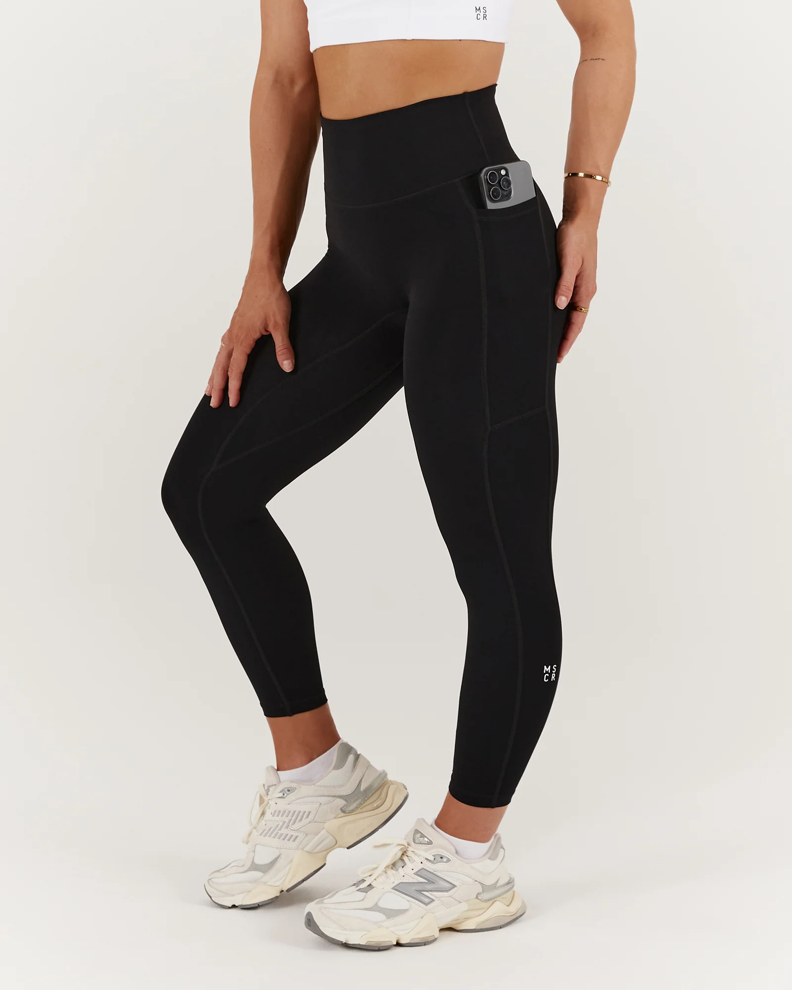 SCULPT POCKET LEGGINGS 7/8 - BLACK - Image 3