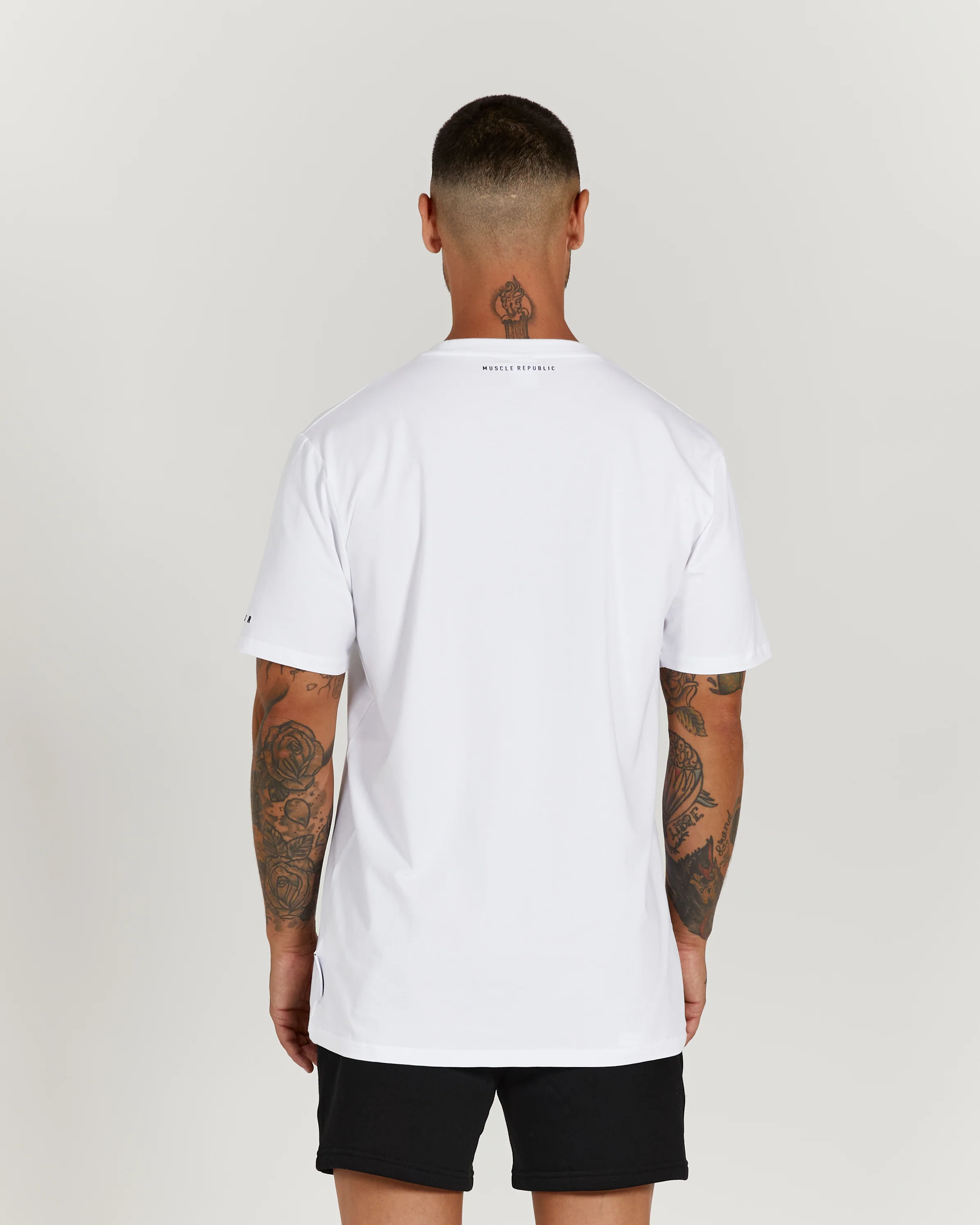 SYDNEY PITCH TEE - WHITE - Image 4